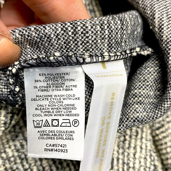 NWOT! Lou & Grey by LOFT Sweater Dress - Picture 4 of 8